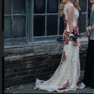 White Prom dress with red roses
